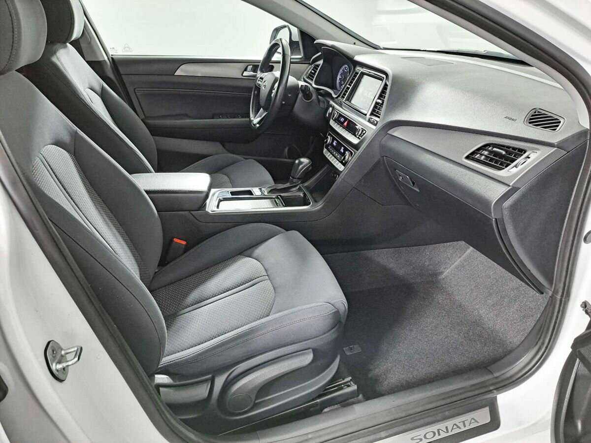 Купить Hyundai Sonata, 2018, 89 370 км.. Фото: #8
