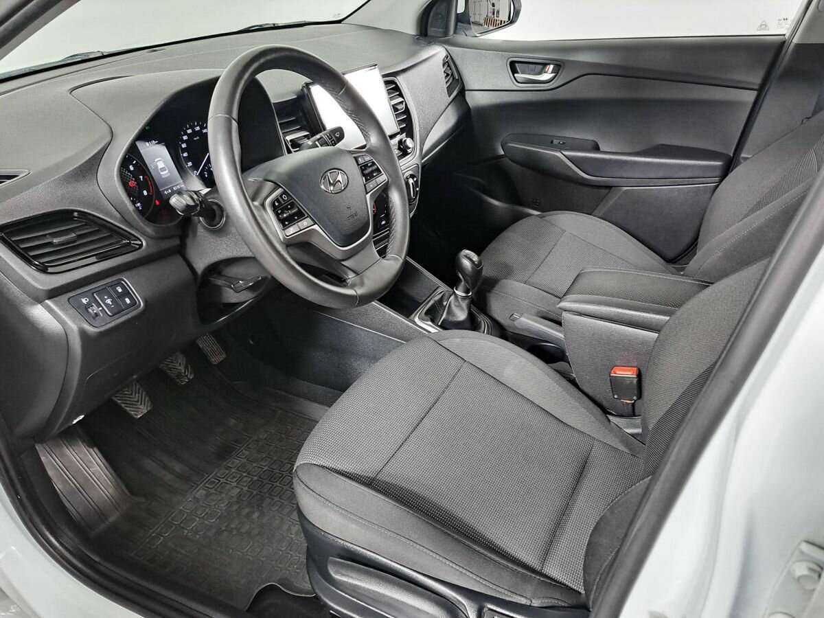 Купить Hyundai Solaris, 2021, 83 129 км.. Фото: #14