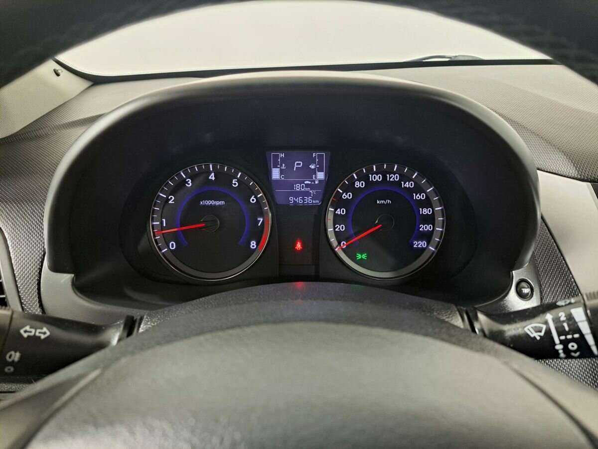 Купить Hyundai Solaris, 2015, 94 491 км.. Фото: #10