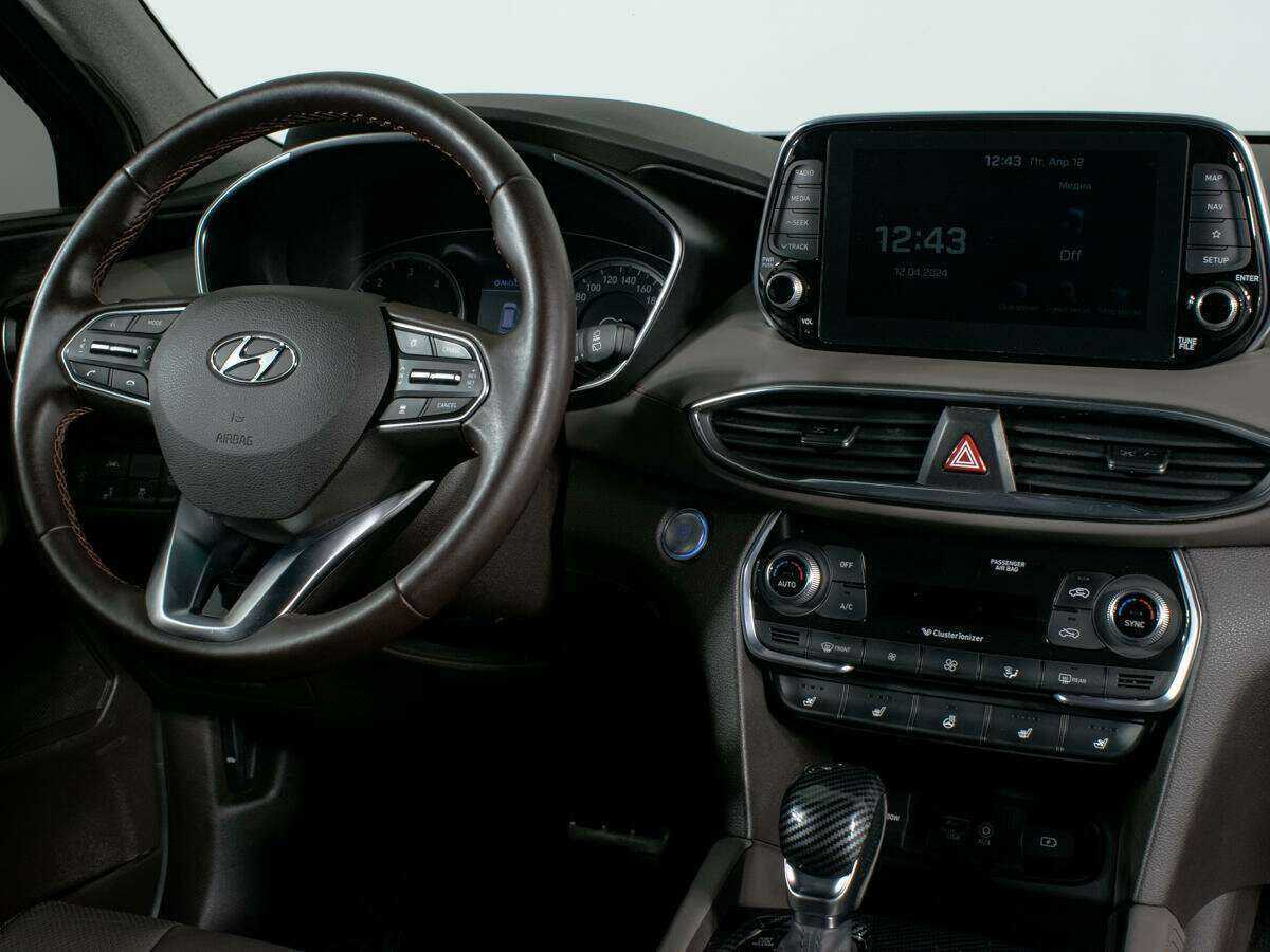 Купить Hyundai Santa Fe, 2018, 95 130 км.. Фото: #11