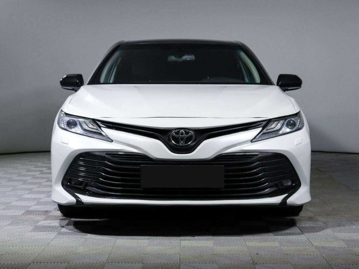 Купить Toyota Camry, 2019, 102 348 км.. Фото: #1