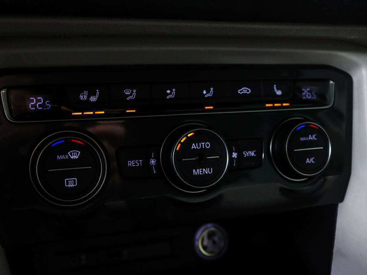 Купить Volkswagen Tiguan, 2017, 101 900 км.. Фото: #14