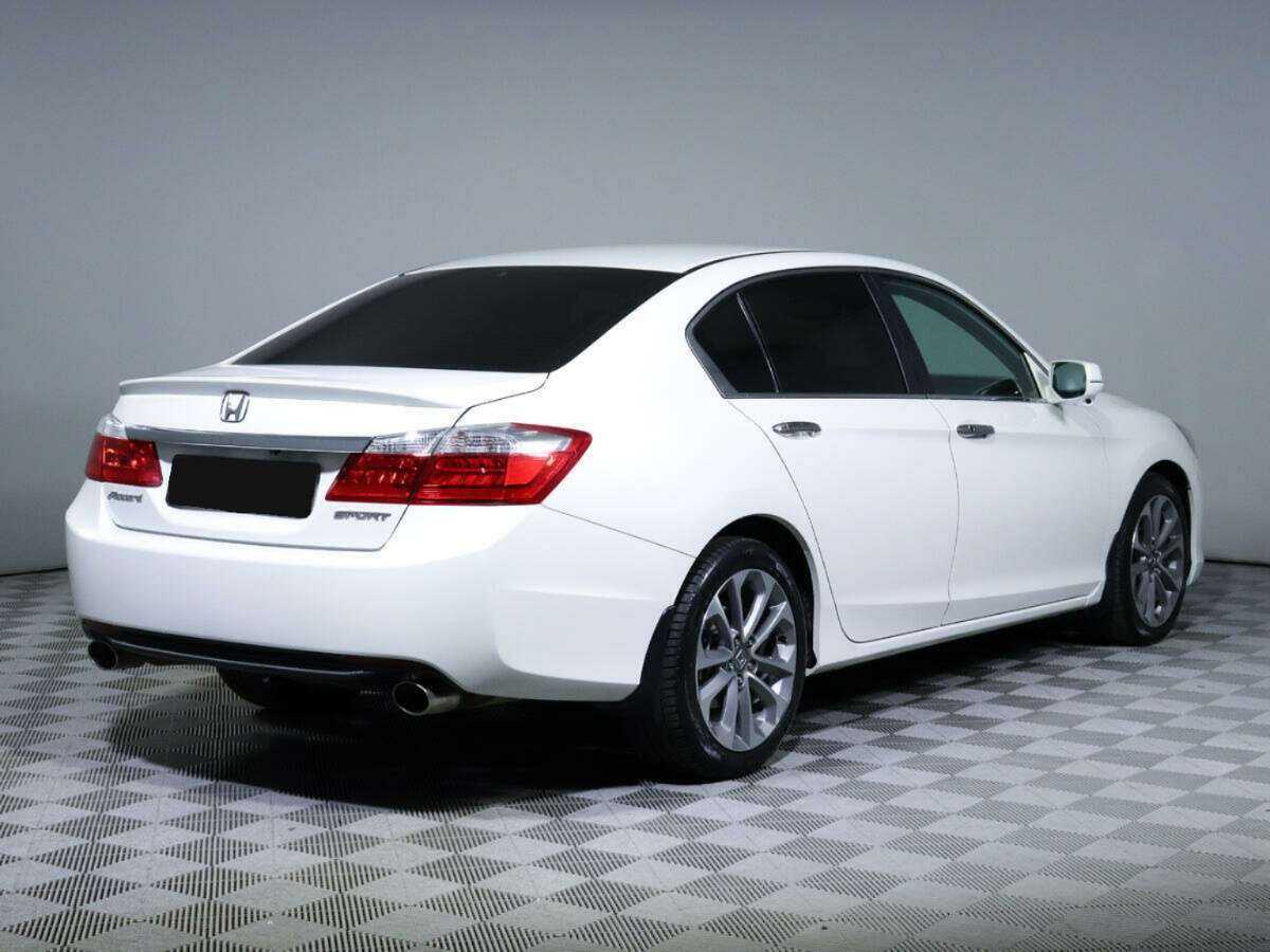 Купить Honda Accord, 2013, 40 485 км.. Фото: #3