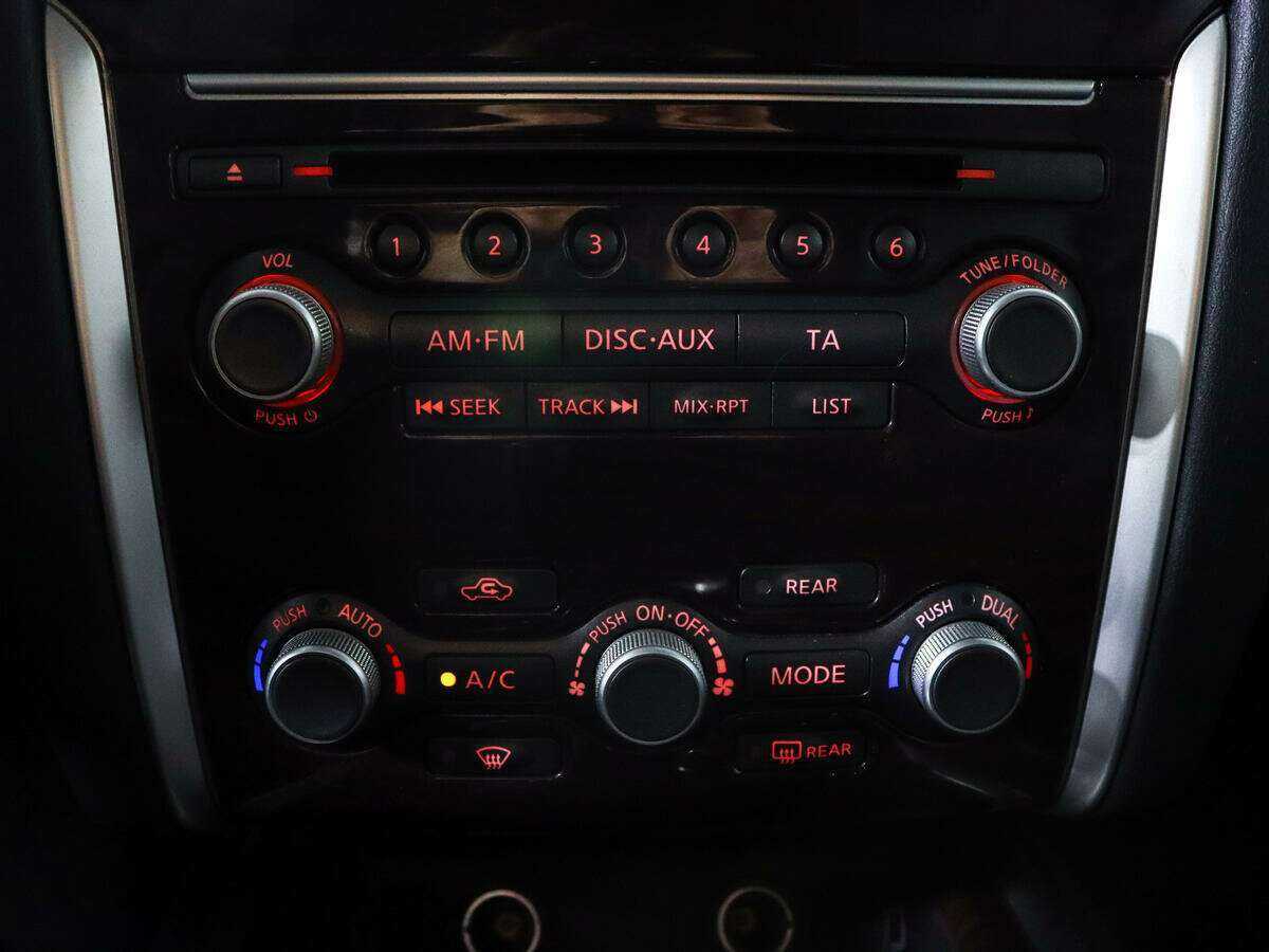 Купить Nissan Pathfinder, 2015, 127 800 км.. Фото: #14