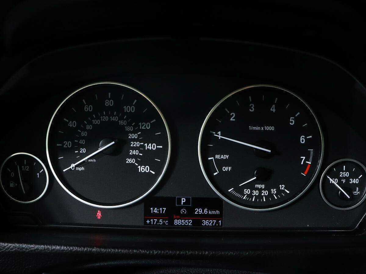 Купить BMW 3 серии, 2016, 88 948 км.. Фото: #7