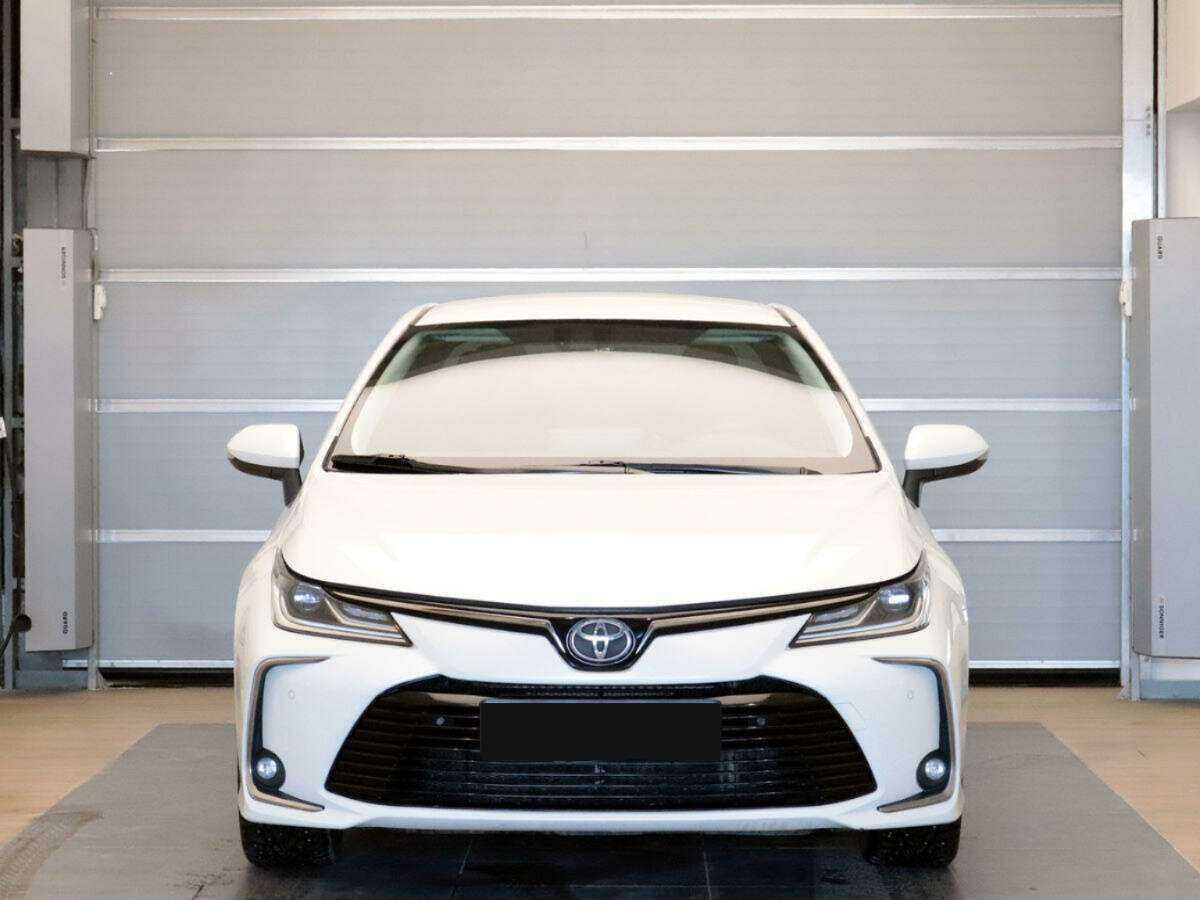 Купить Toyota Corolla, 2019, 37 360 км.. Фото: #1