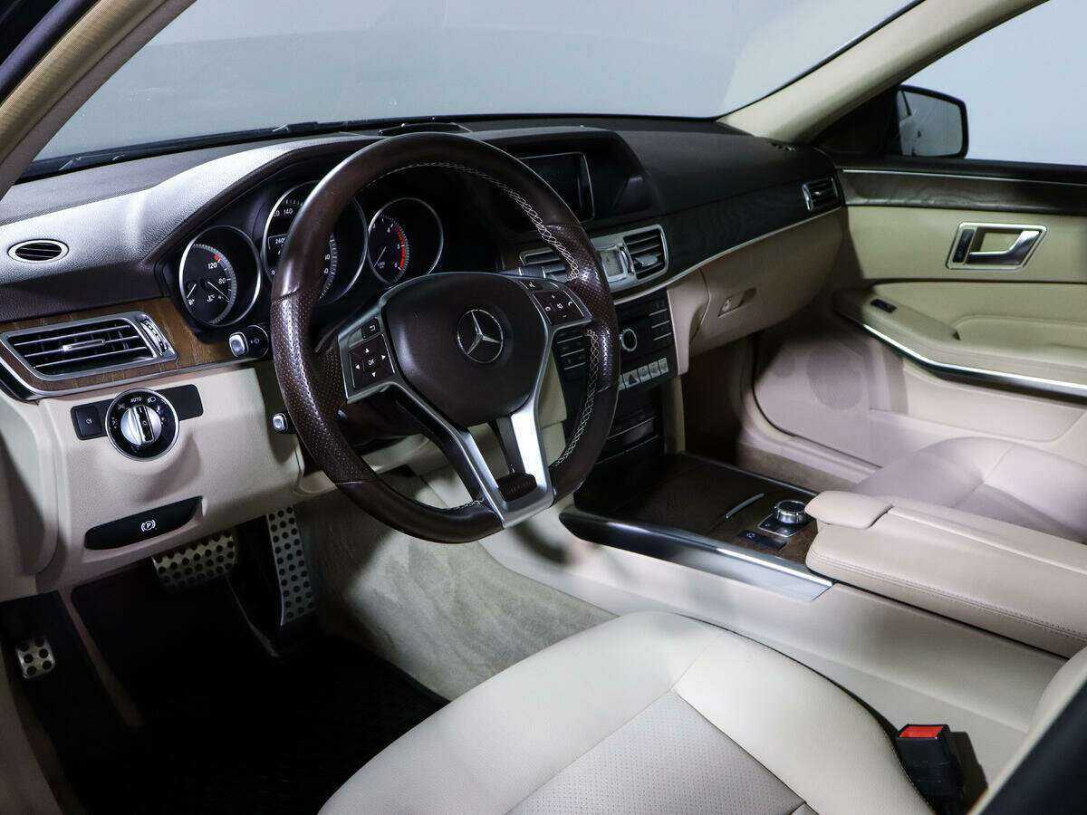 Купить Mercedes-Benz E-Класс, 2015, 65 859 км.. Фото: #11