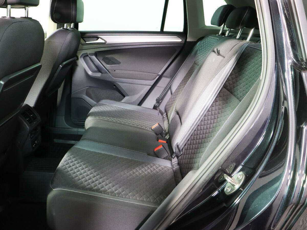 Купить Volkswagen Tiguan, 2018, 101 360 км.. Фото: #7