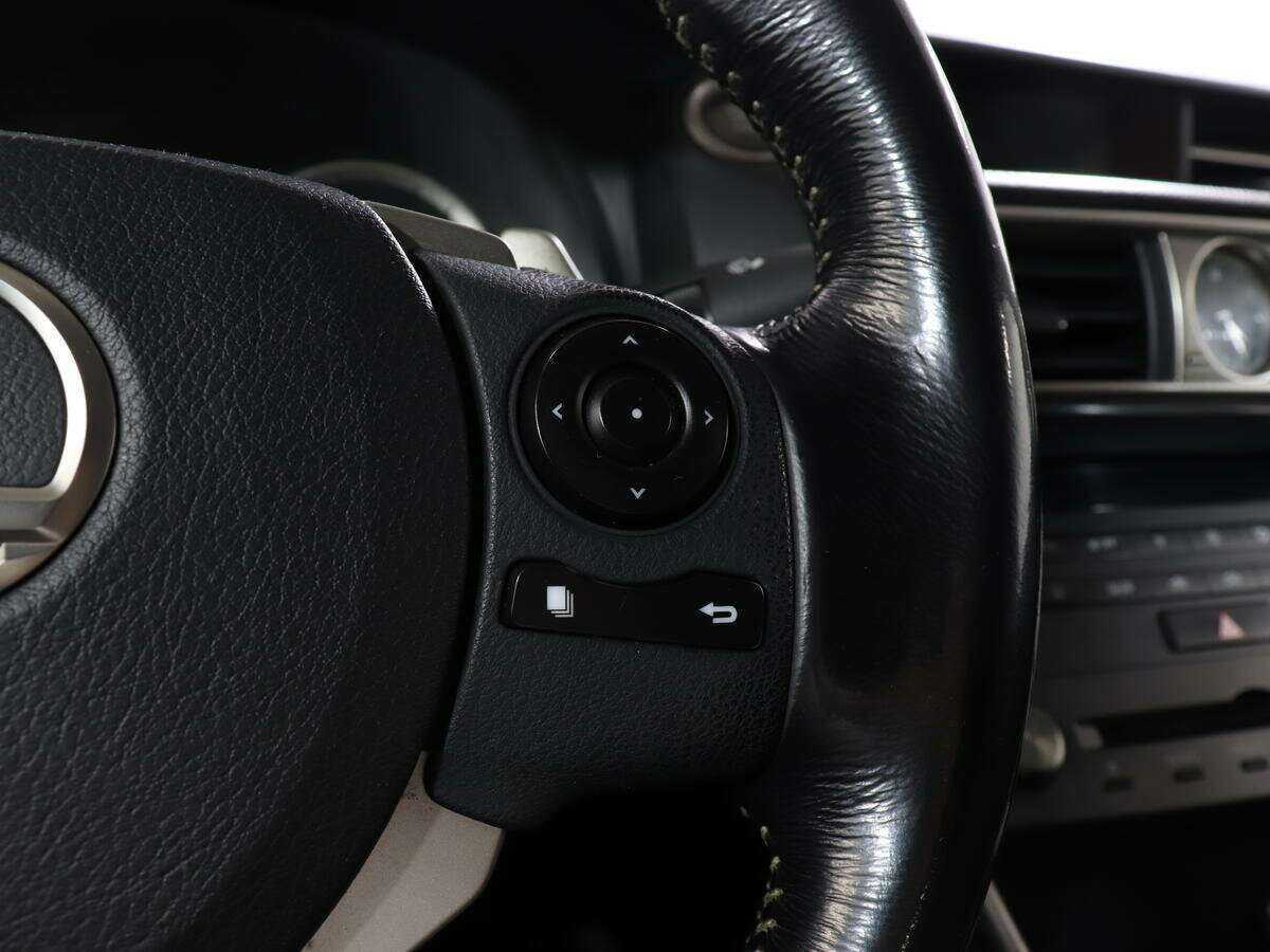 Купить Lexus IS, 2015, 87 000 км.. Фото: #12