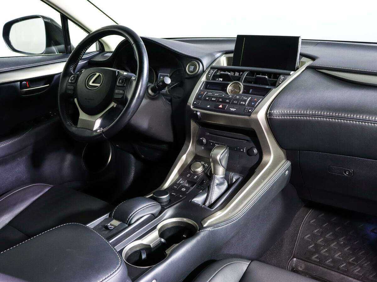 Купить Lexus NX, 2017, 62 370 км.. Фото: #6