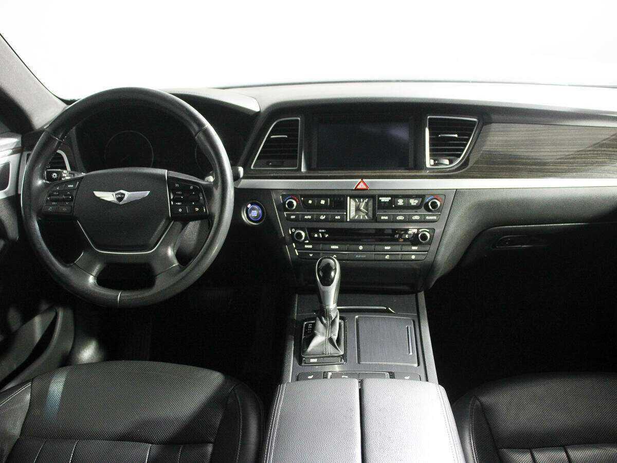 Купить Hyundai Genesis, 2014, 129 500 км.. Фото: #9
