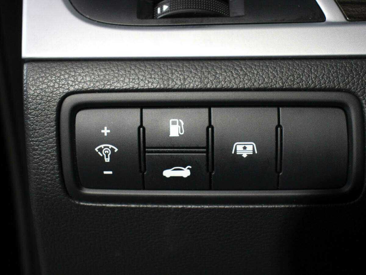 Купить Hyundai Genesis, 2014, 129 500 км.. Фото: #17