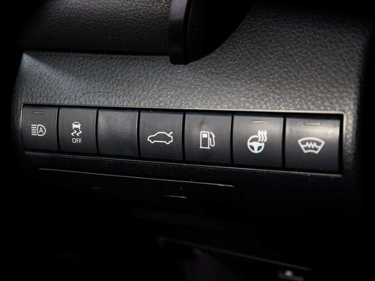 Купить Toyota Camry, 2018, 76 150 км.. Фото: #18