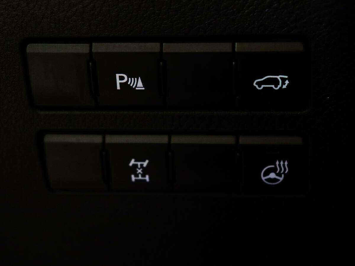 Купить Lexus NX, 2016, 106 000 км.. Фото: #15