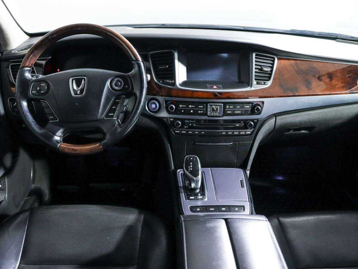 Купить Hyundai Equus, 2014, 185 205 км.. Фото: #9