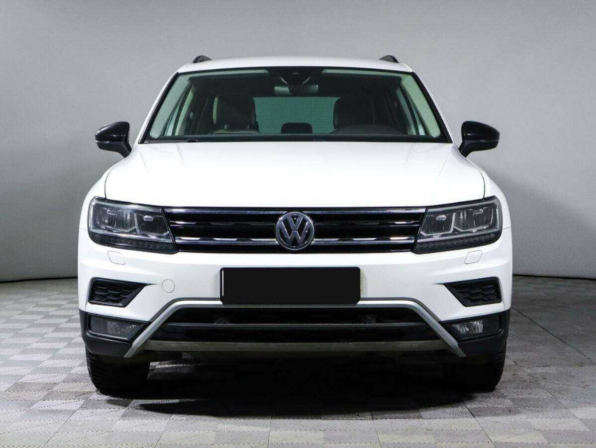 Купить Volkswagen Tiguan, 2020, 52 031 км.. Фото: #1