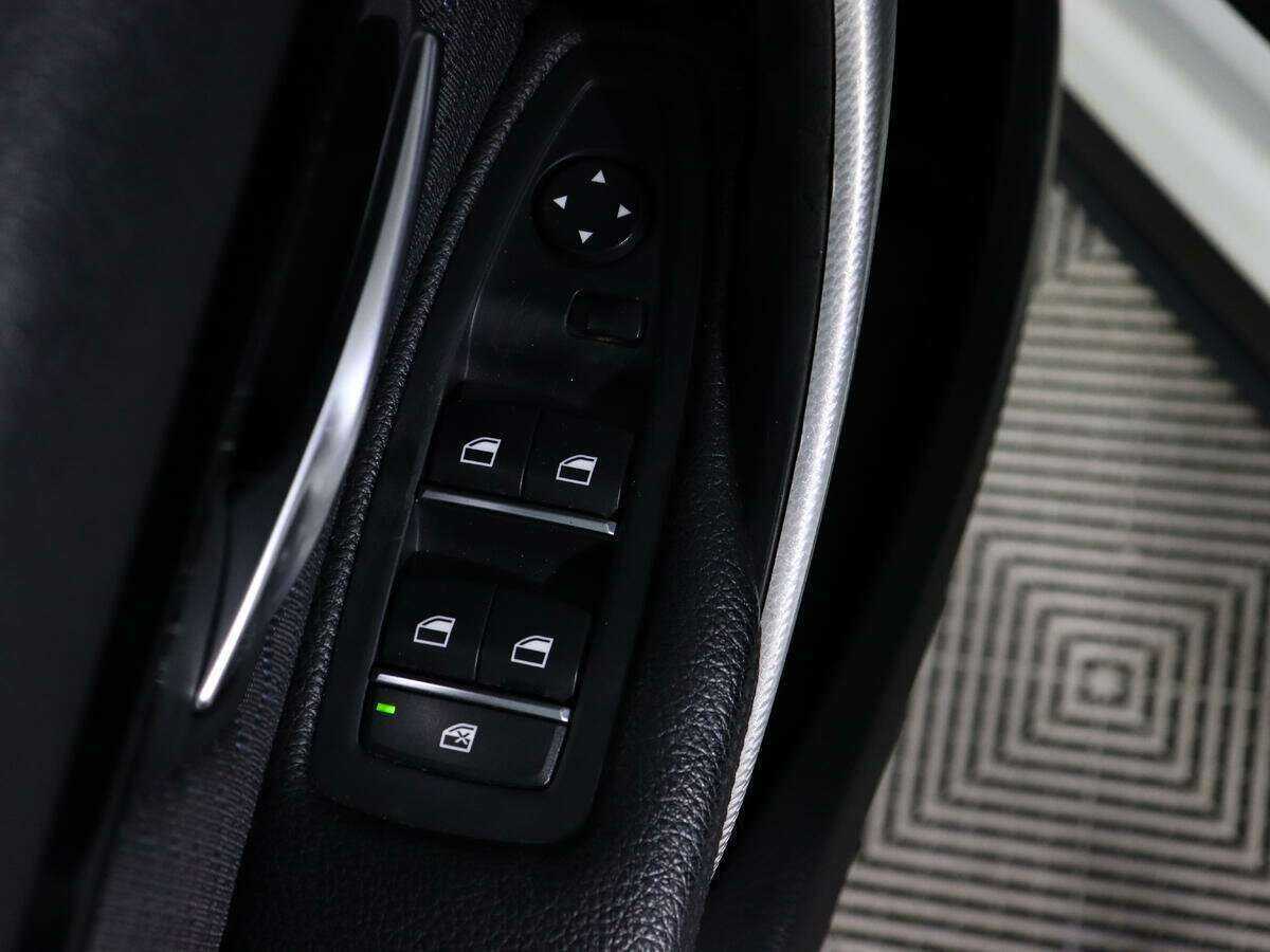 Купить BMW 3 серии, 2016, 139 605 км.. Фото: #14