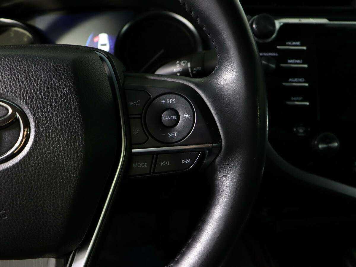 Купить Toyota Camry, 2018, 94 345 км.. Фото: #19