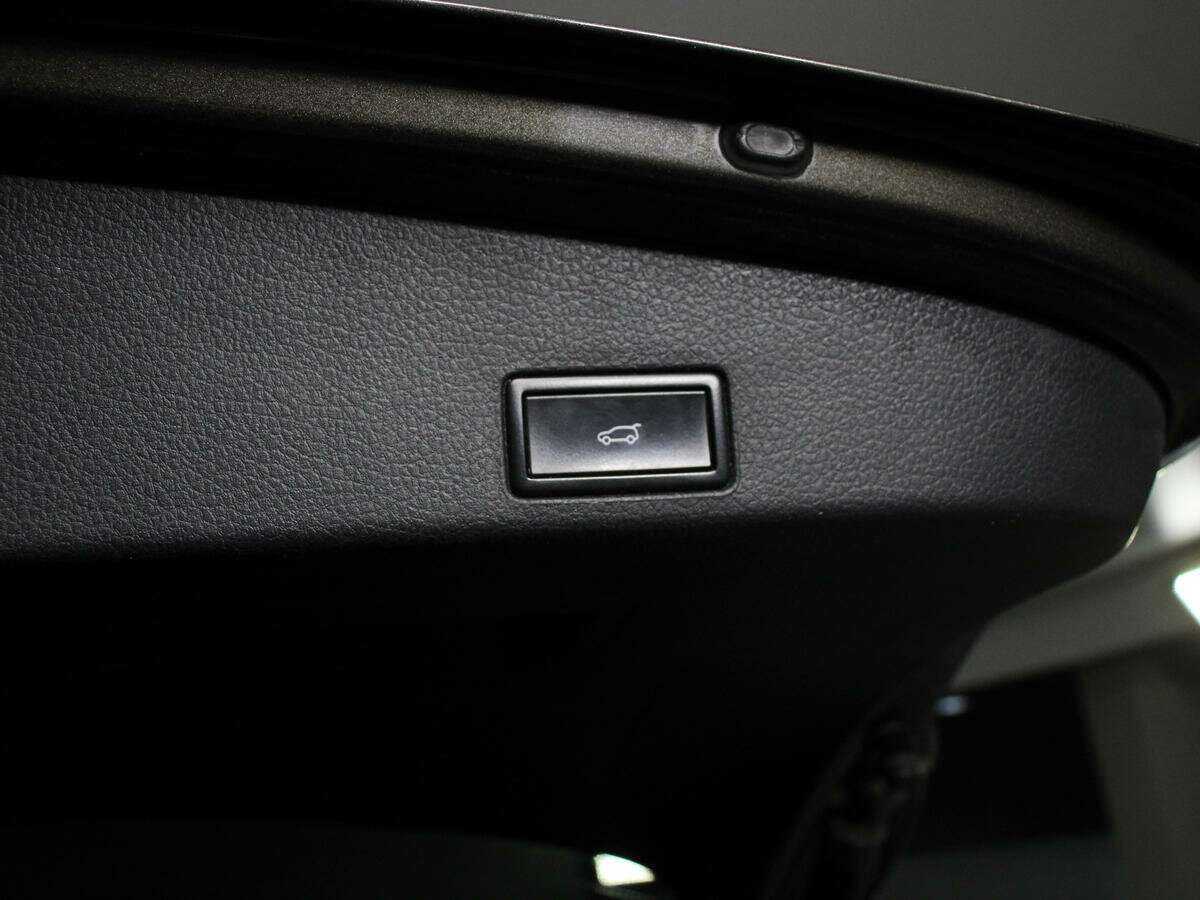 Купить Volkswagen Touareg, 2015, 177 224 км.. Фото: #11