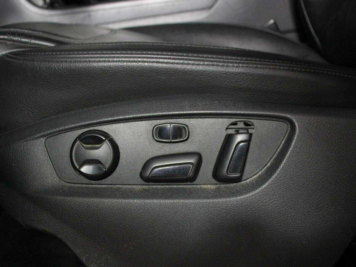 Купить Volkswagen Touareg, 2015, 177 224 км.. Фото: #17