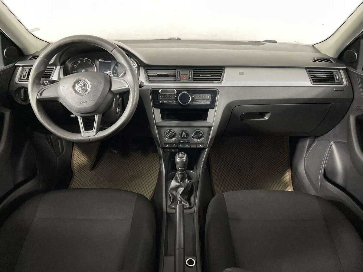 Купить Skoda Rapid, 2016, 238 147 км.. Фото: #5