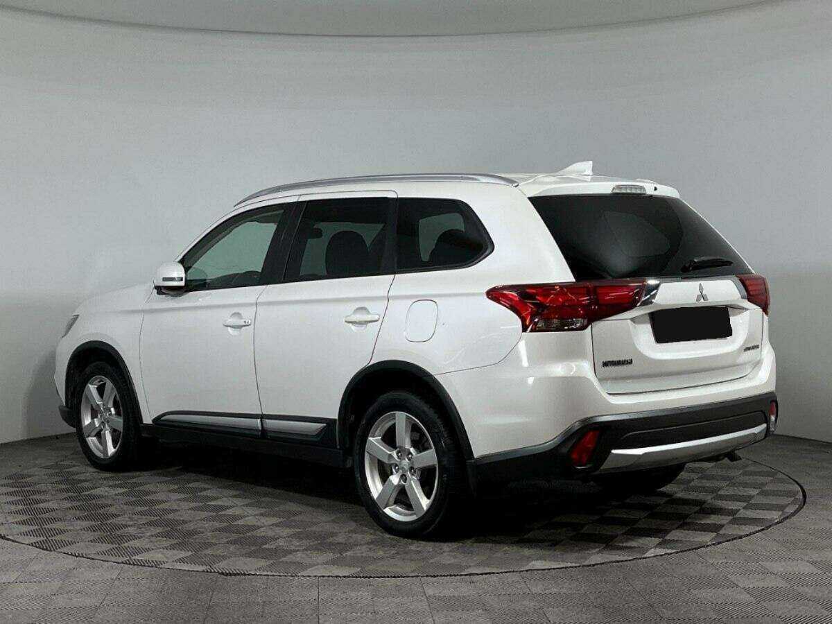 Купить Mitsubishi Outlander, 2018, 107 583 км.. Фото: #6