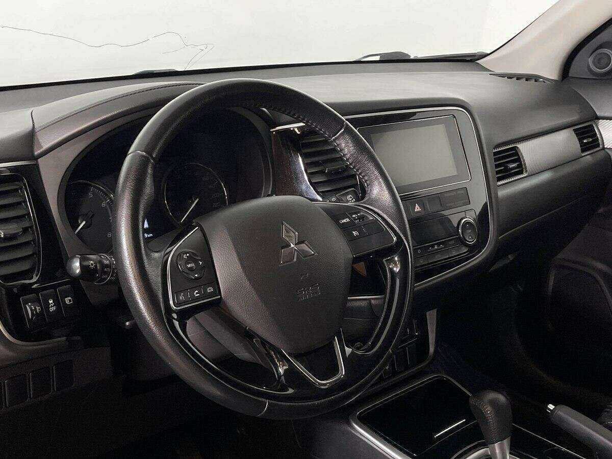 Купить Mitsubishi Outlander, 2018, 107 583 км.. Фото: #13