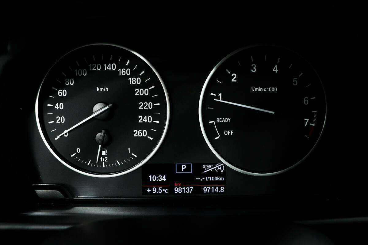 Купить BMW 1 серии, 2012, 98 135 км.. Фото: #9