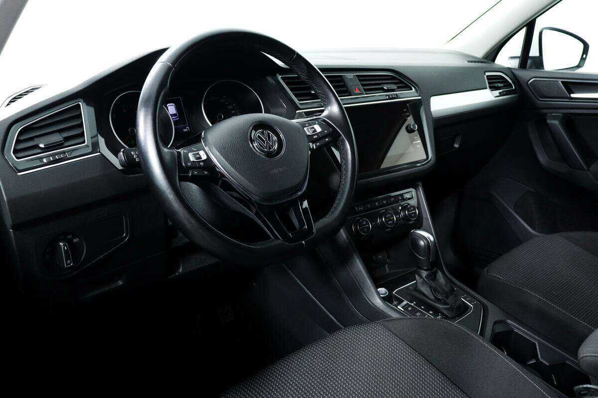 Купить Volkswagen Tiguan, 2020, 73 629 км.. Фото: #12