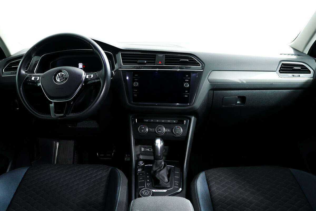 Купить Volkswagen Tiguan, 2020, 79 092 км.. Фото: #10