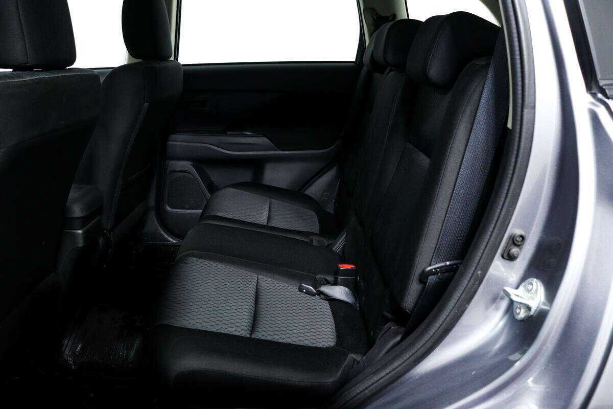 Купить Mitsubishi Outlander, 2012, 19 803 км.. Фото: #11