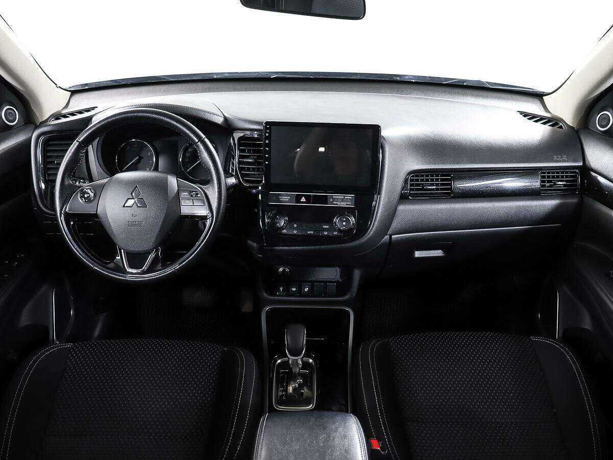 Купить Mitsubishi Outlander, 2018, 123 158 км.. Фото: #11