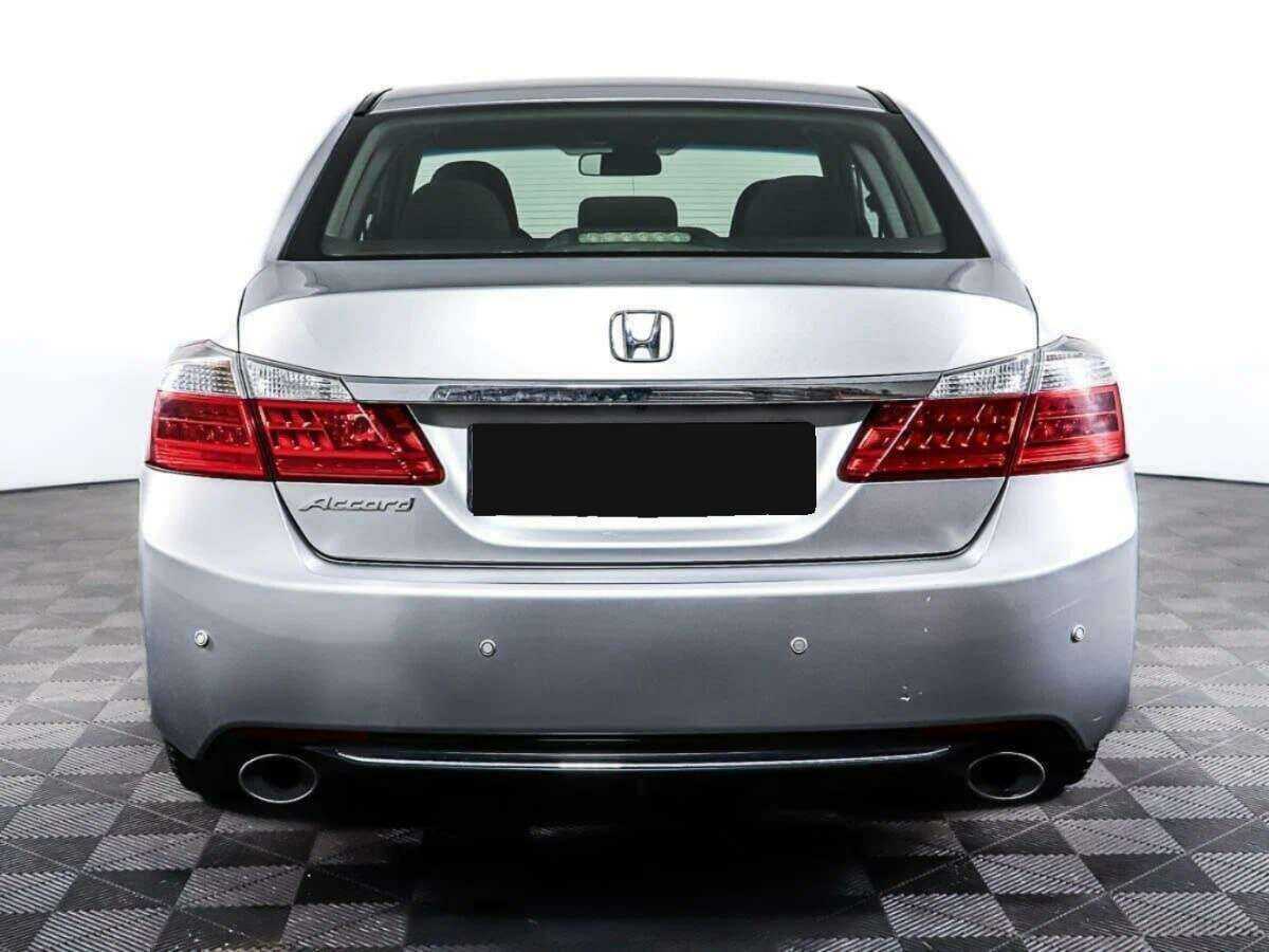 Купить Honda Accord, 2013, 120 001 км.. Фото: #5