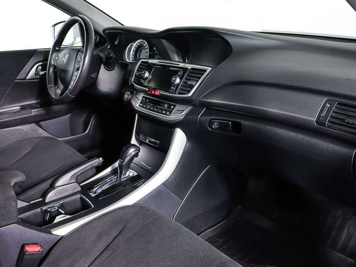 Купить Honda Accord, 2013, 120 001 км.. Фото: #8
