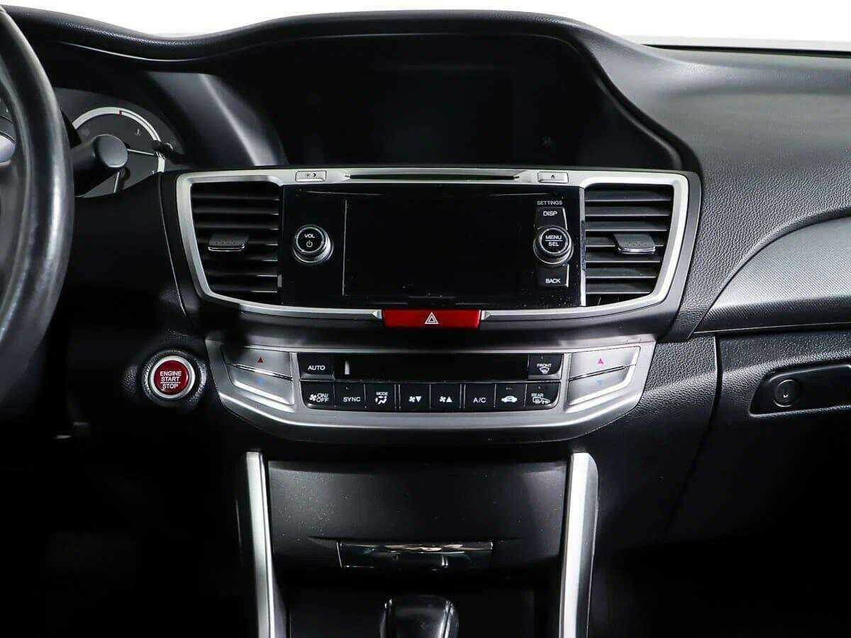 Купить Honda Accord, 2013, 120 001 км.. Фото: #12