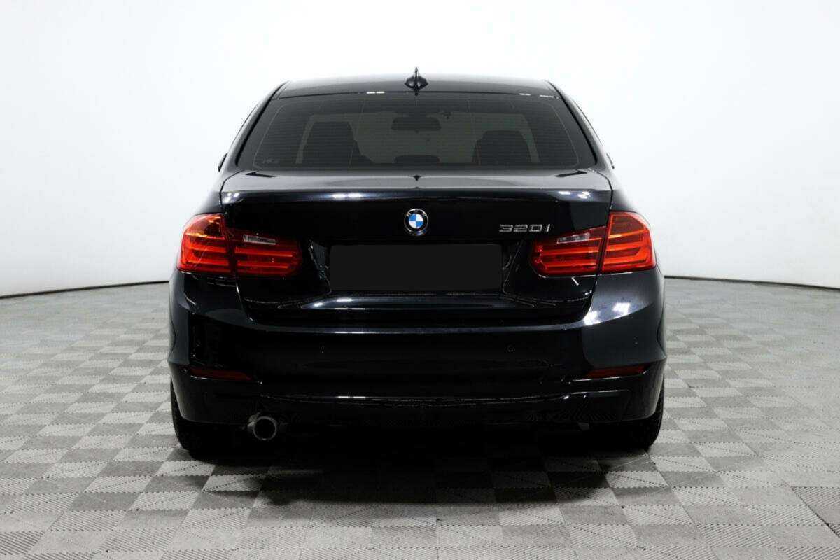 Купить BMW 3 серии, 2015, 104 501 км.. Фото: #4