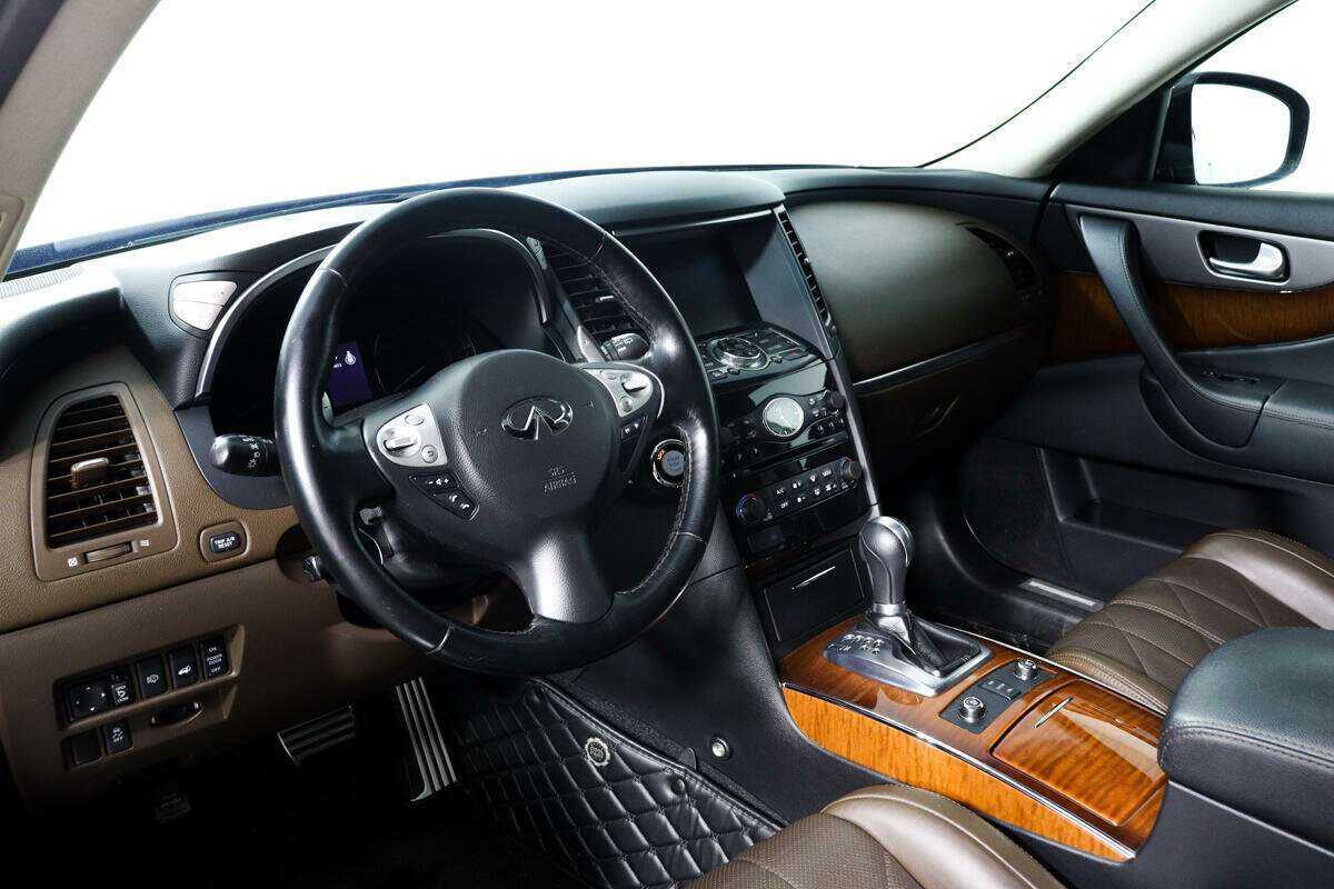 Купить Infiniti FX, 2012, 170 800 км.. Фото: #12