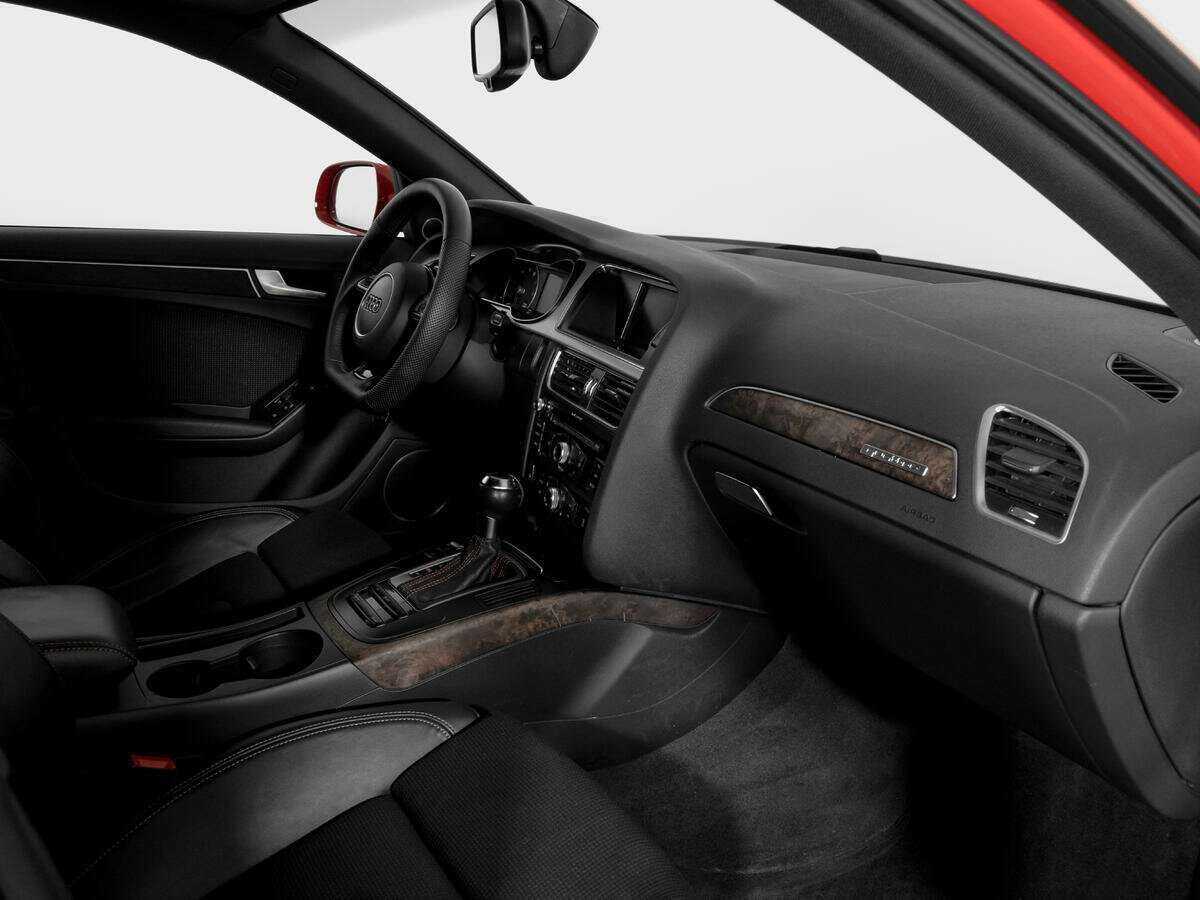 Купить Audi A4, 2015, 133 391 км.. Фото: #7