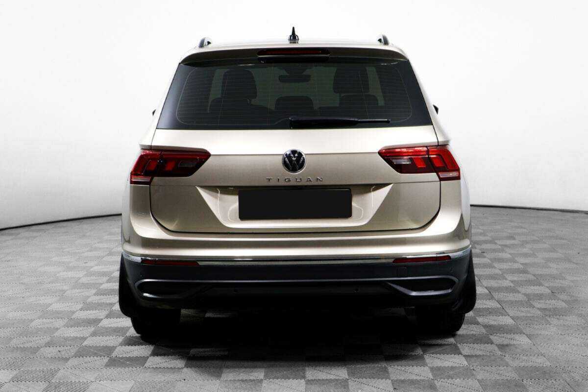 Купить Volkswagen Tiguan, 2021, 29 202 км.. Фото: #5