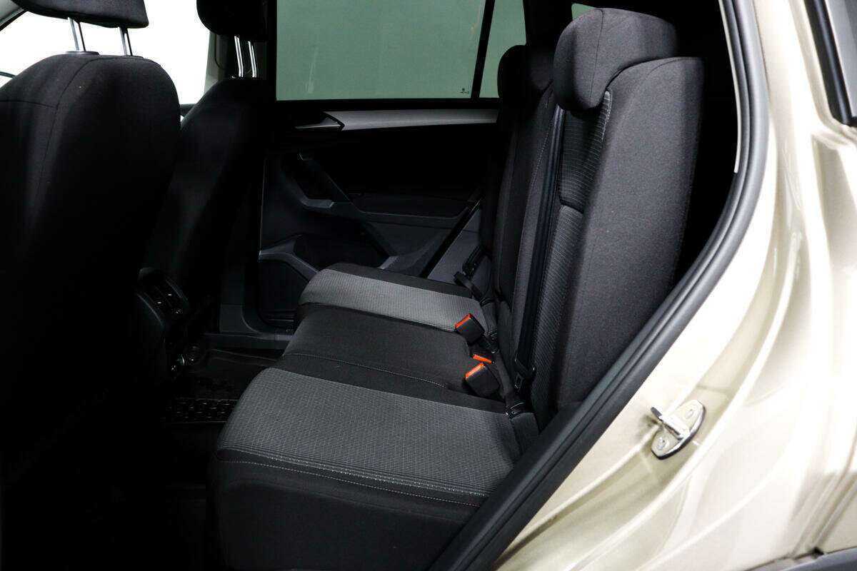 Купить Volkswagen Tiguan, 2021, 29 202 км.. Фото: #11