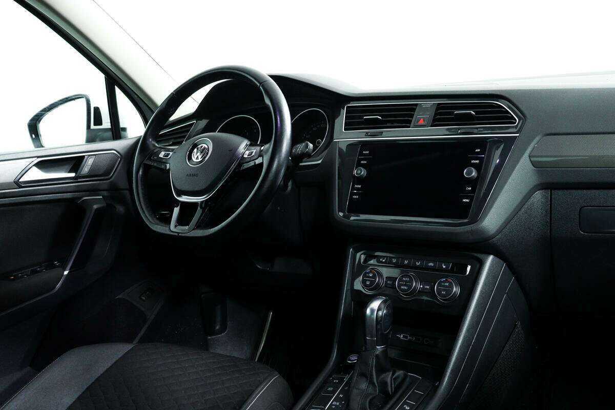 Купить Volkswagen Tiguan, 2018, 87 142 км.. Фото: #7