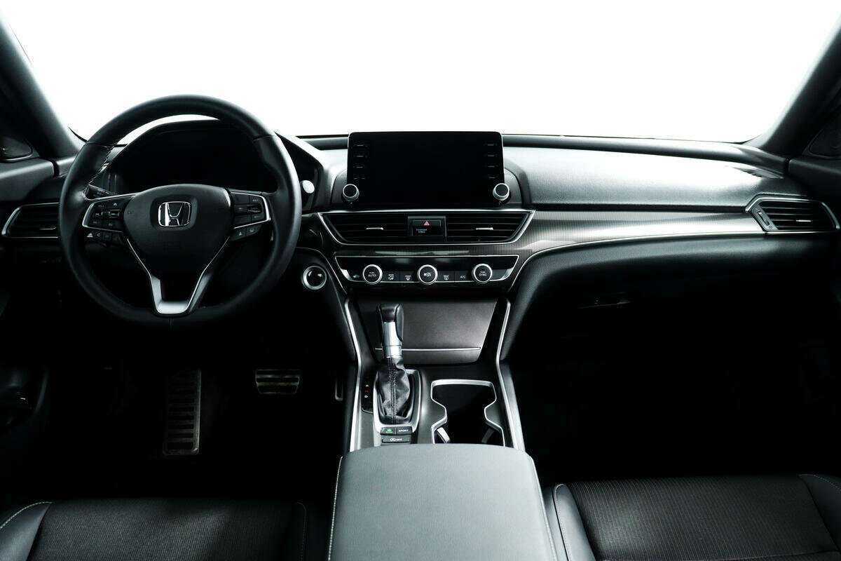 Купить Honda Accord, 2022, 10 563 км.. Фото: #10