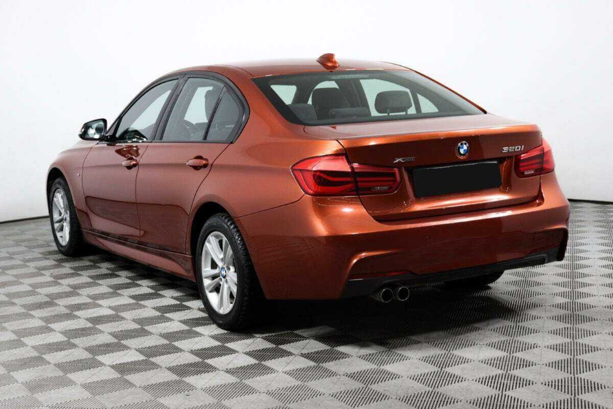 Купить BMW 3 серии, 2018, 165 656 км.. Фото: #6