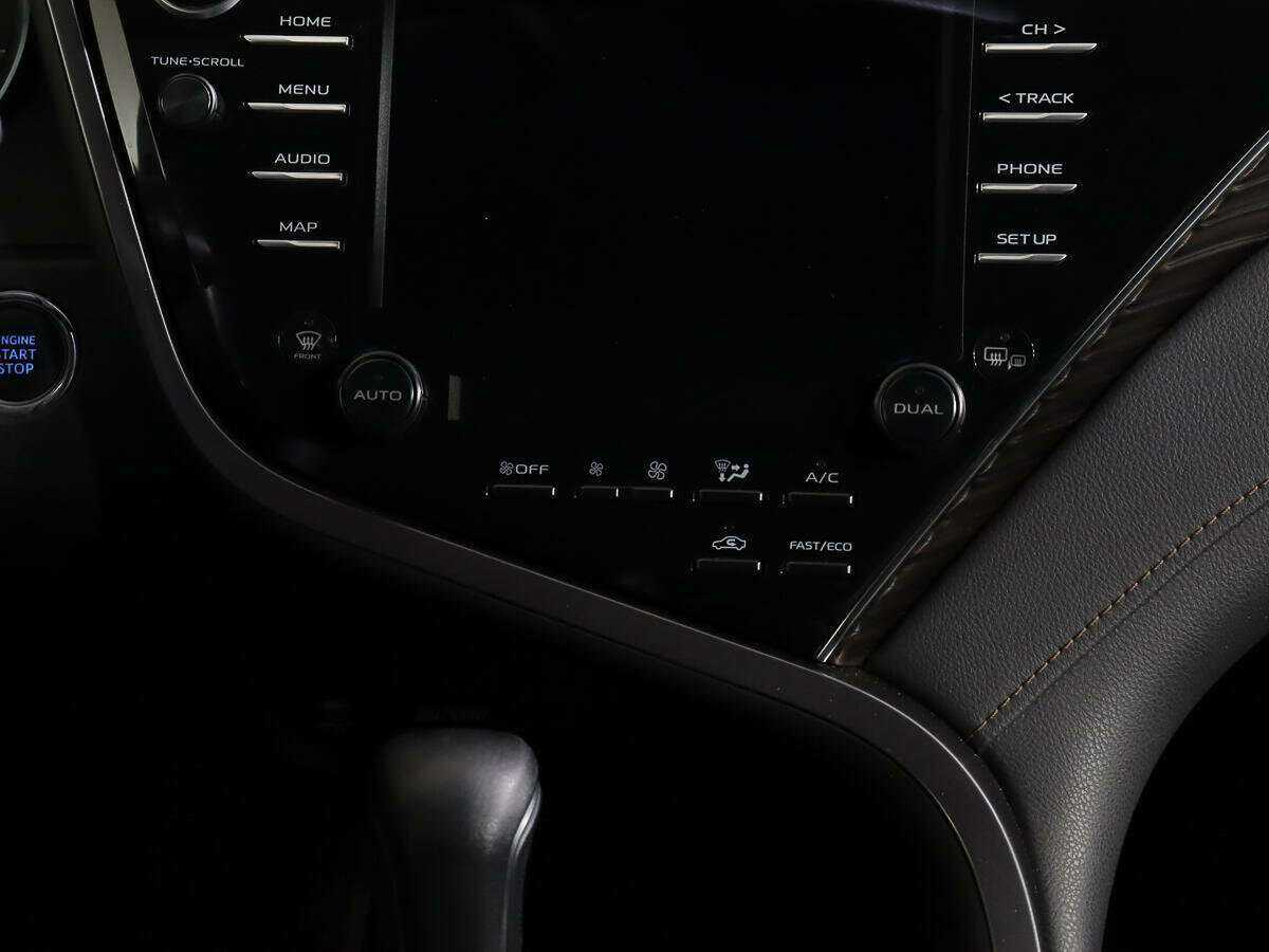 Купить Toyota Camry, 2019, 95 836 км.. Фото: #12