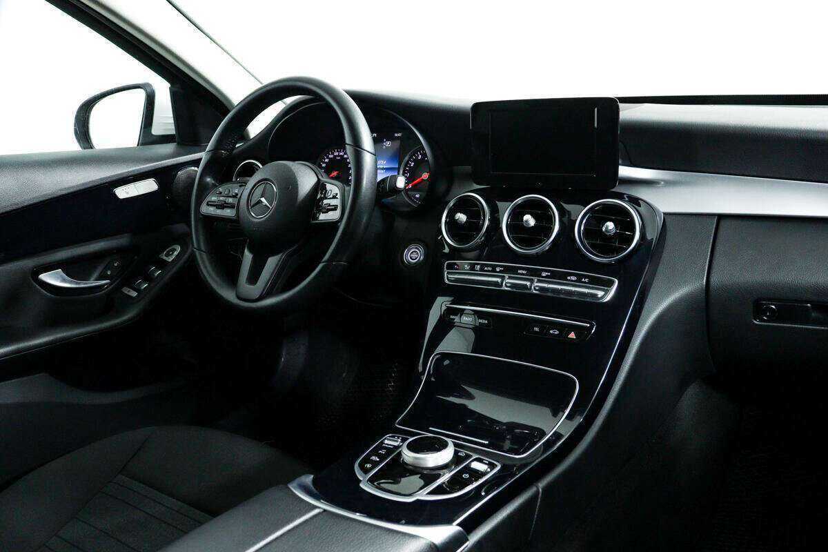 Купить Mercedes-Benz C-Класс, 2018, 54 975 км.. Фото: #8
