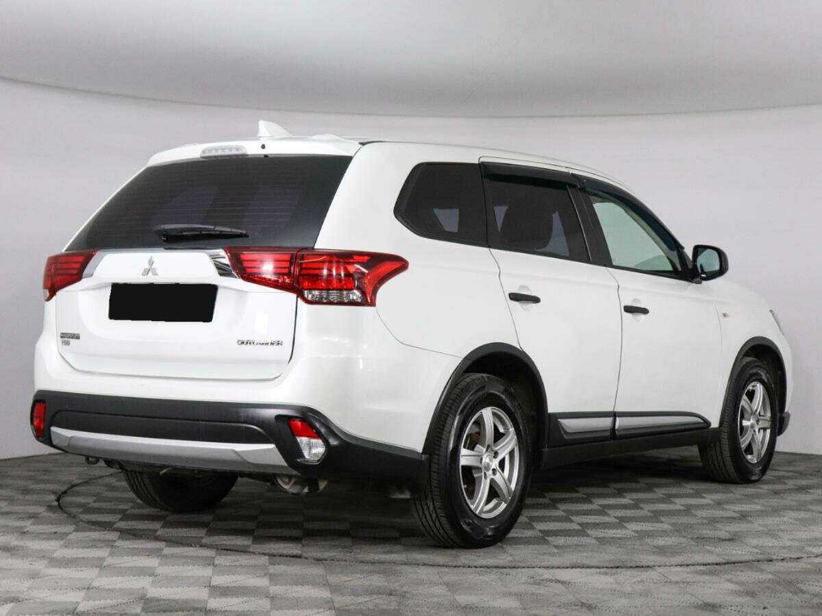 Купить Mitsubishi Outlander, 2017, 188 006 км.. Фото: #4