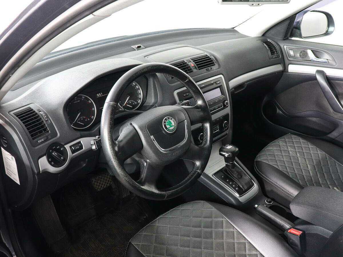 Купить Skoda Octavia, 2012, 218 676 км.. Фото: #7