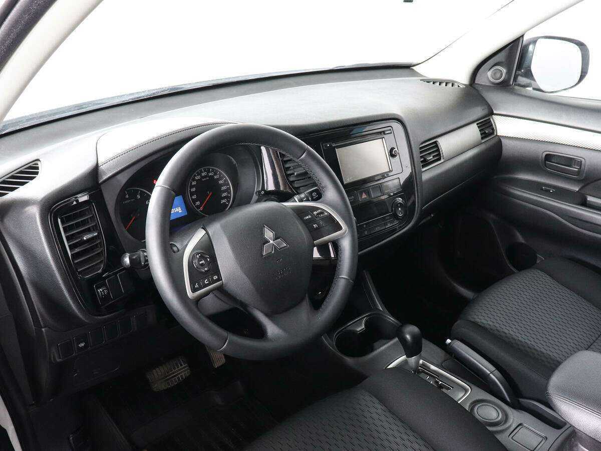 Купить Mitsubishi Outlander, 2015, 130 060 км.. Фото: #8