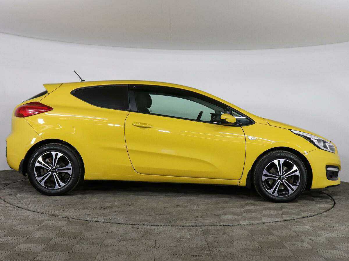 Купить Kia Ceed, 2016, 80 415 км.. Фото: #3