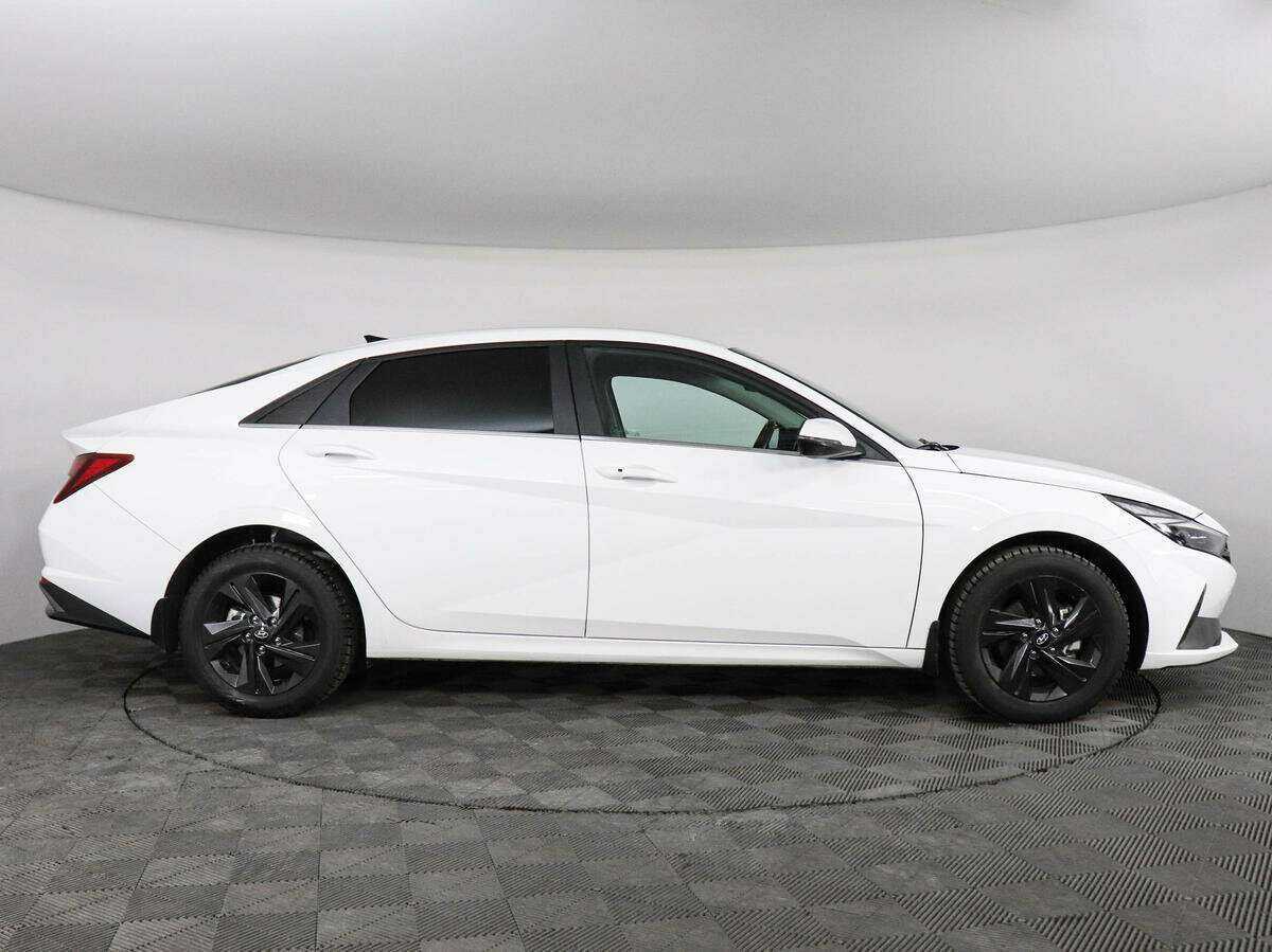 Купить Hyundai Elantra, 2021, 46 001 км.. Фото: #3